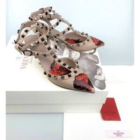NIB Authentic Valentino Special Edition Pumps In Nude Pink - Picture 1 of 9